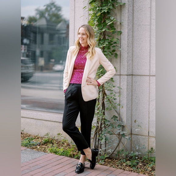 Meet the Posher Other - Meet your Posher, Cait
